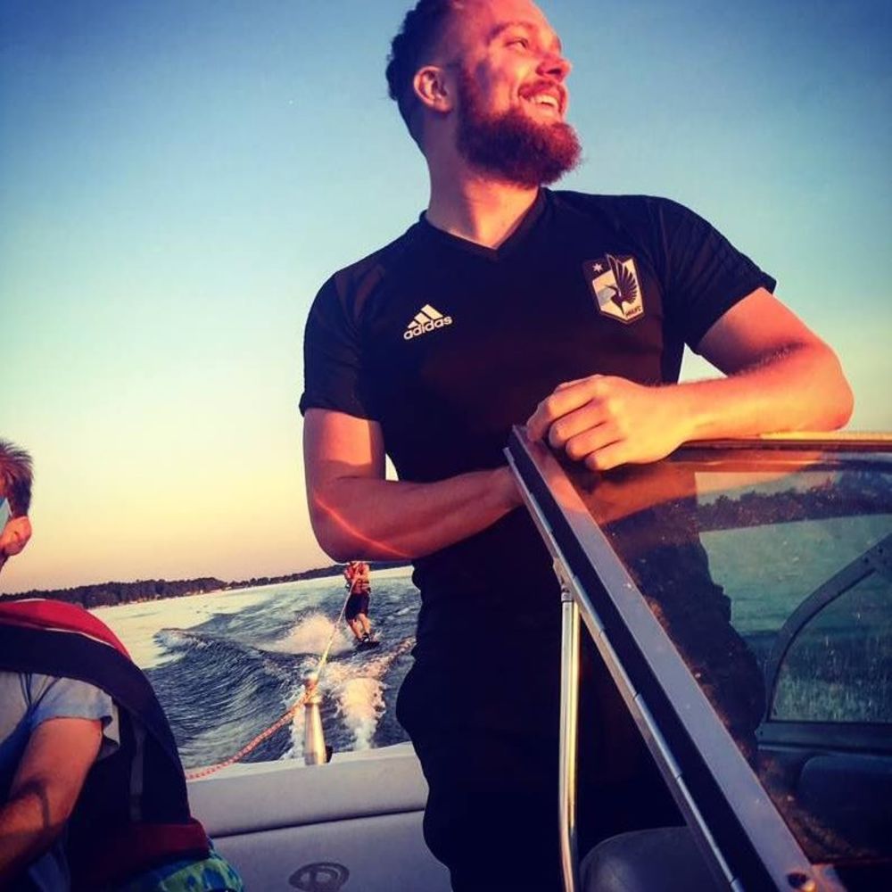 Meet your Posher, Philip